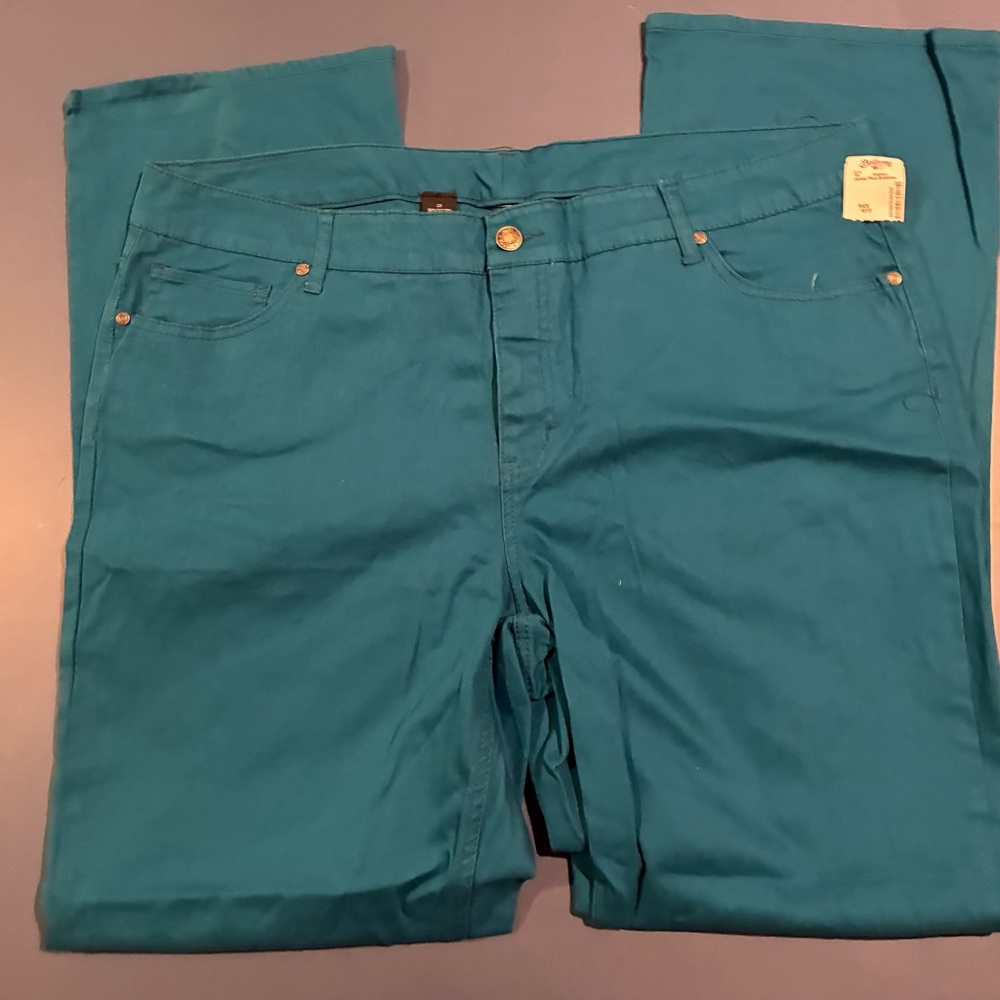 Faded Glory Women's Junior’s 22 Teal Flare Jeans NWD